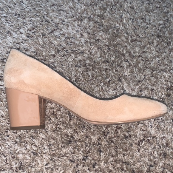 Women’s Calvin Klein Heels Size 7 in Tan/Cream- Brushed Fabric, Closed Toe - Picture 3 of 5